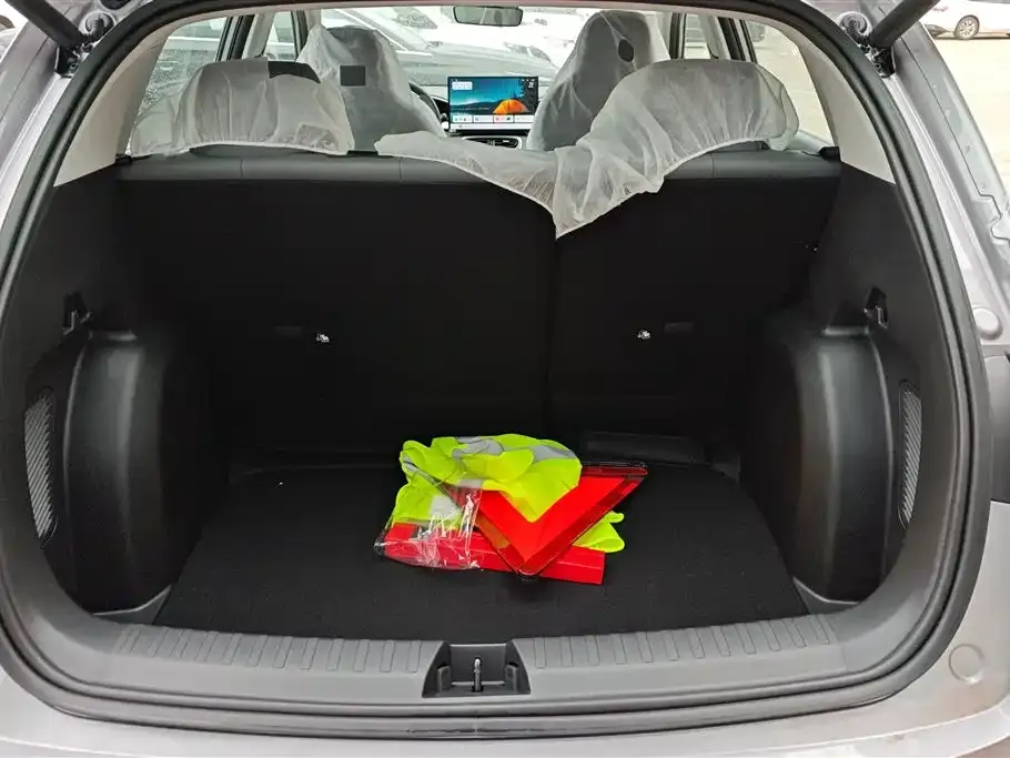 Geely Starburst — фото 2