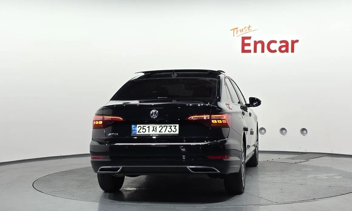 Volkswagen Jetta 2021 из KR, фото 2