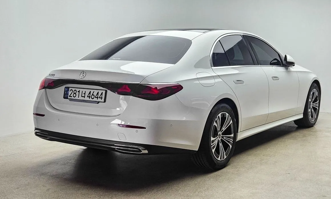 Mercedes-Benz E-Class 2025 из KR, фото 6
