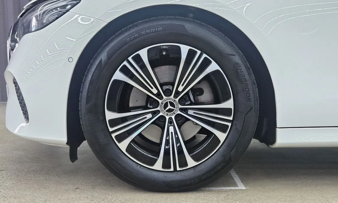 Mercedes-Benz E-Class 2025 из KR, фото 7