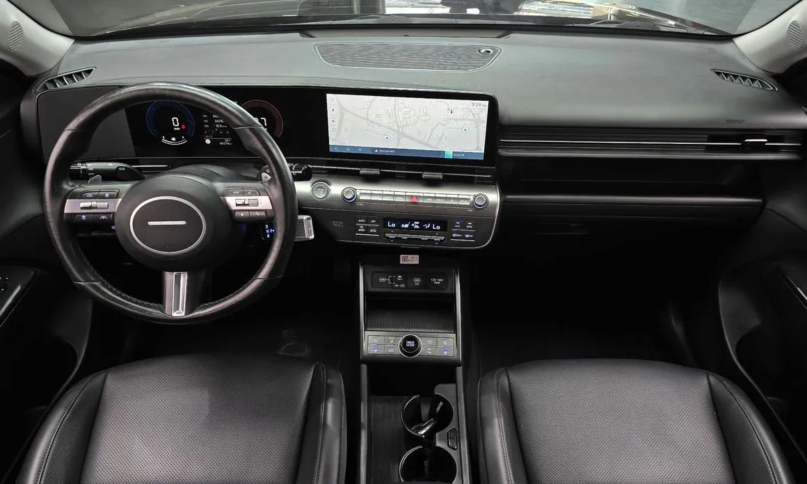 Hyundai Kona 2023 из KR, фото 9
