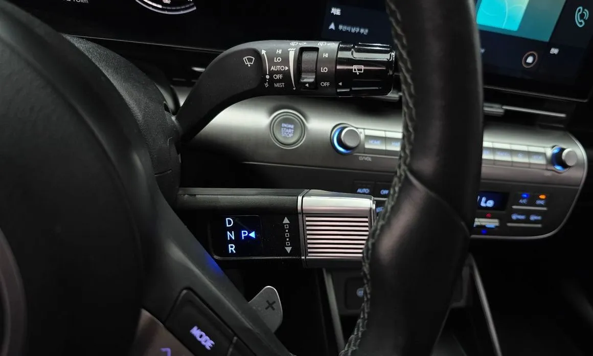 Hyundai Kona 2023 из KR, фото 3