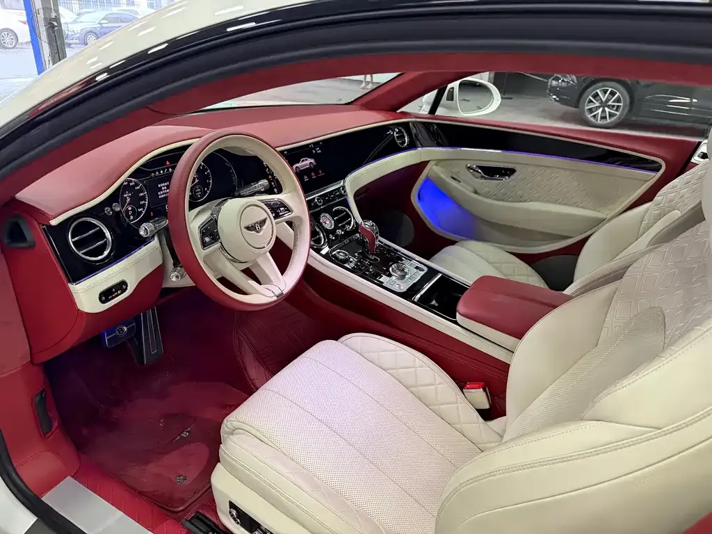 Bentley Continental 2022 из CN, фото 4
