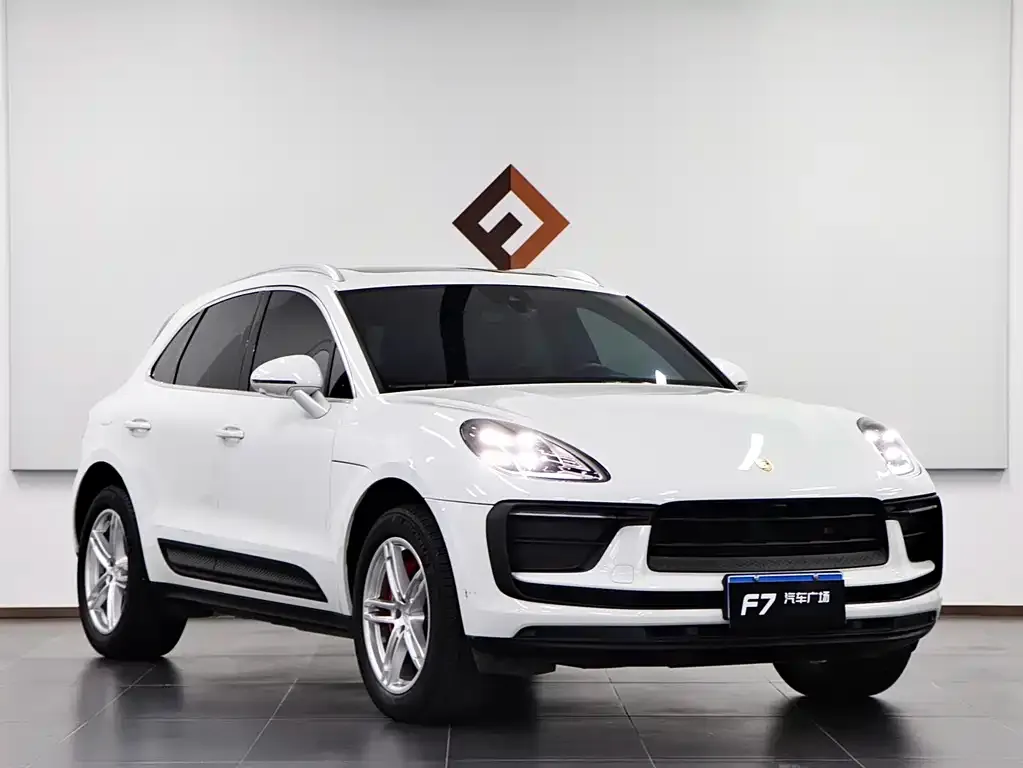 Porsche Macan — фото 7