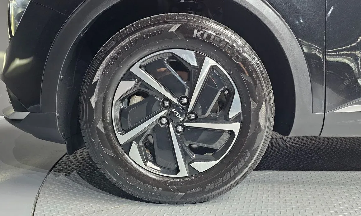 Kia Sportage — фото 7
