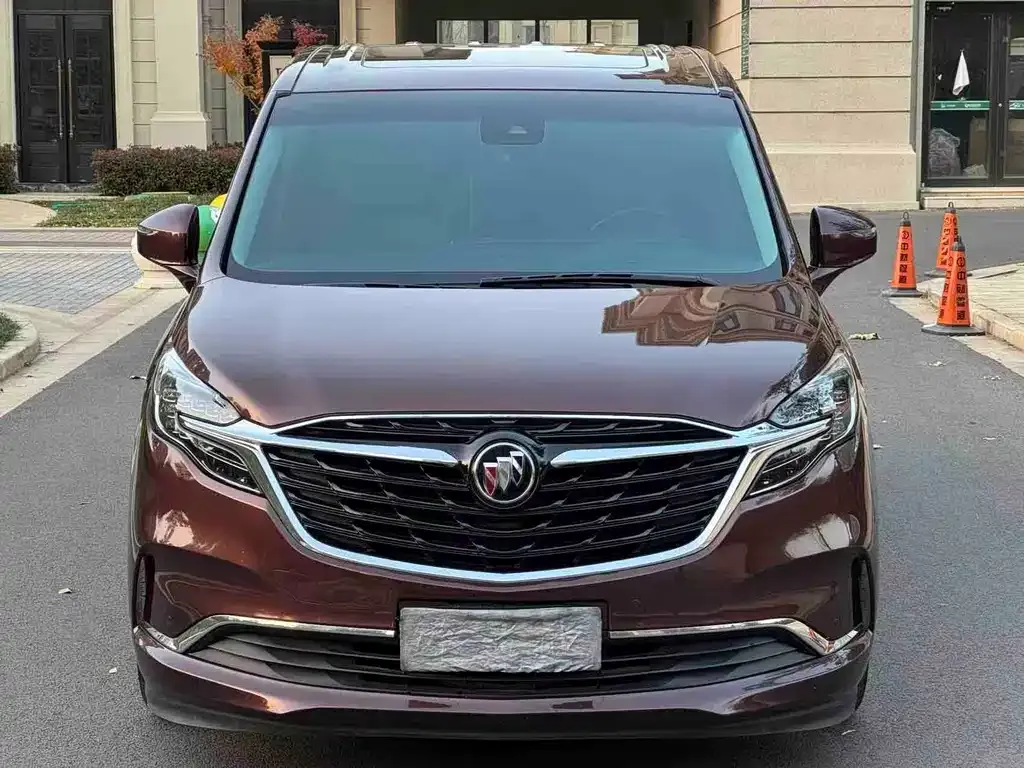 Buick GL8 2022 из CN, фото 2