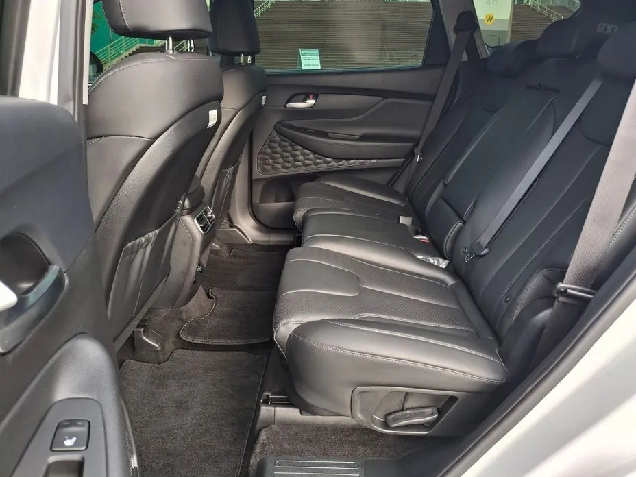 Hyundai Santafe — фото 2