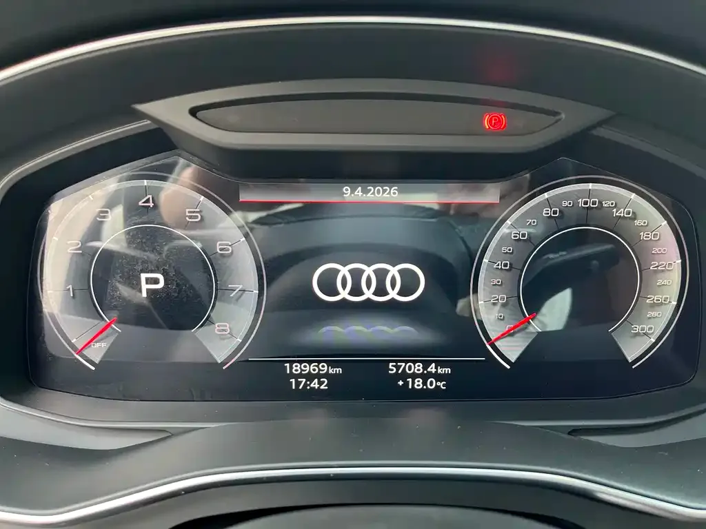 Audi A7L 2024 из CN, фото 3