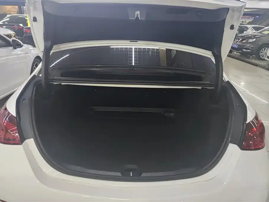 Mercedes-Benz C-Class 2023 из CN, фото 7