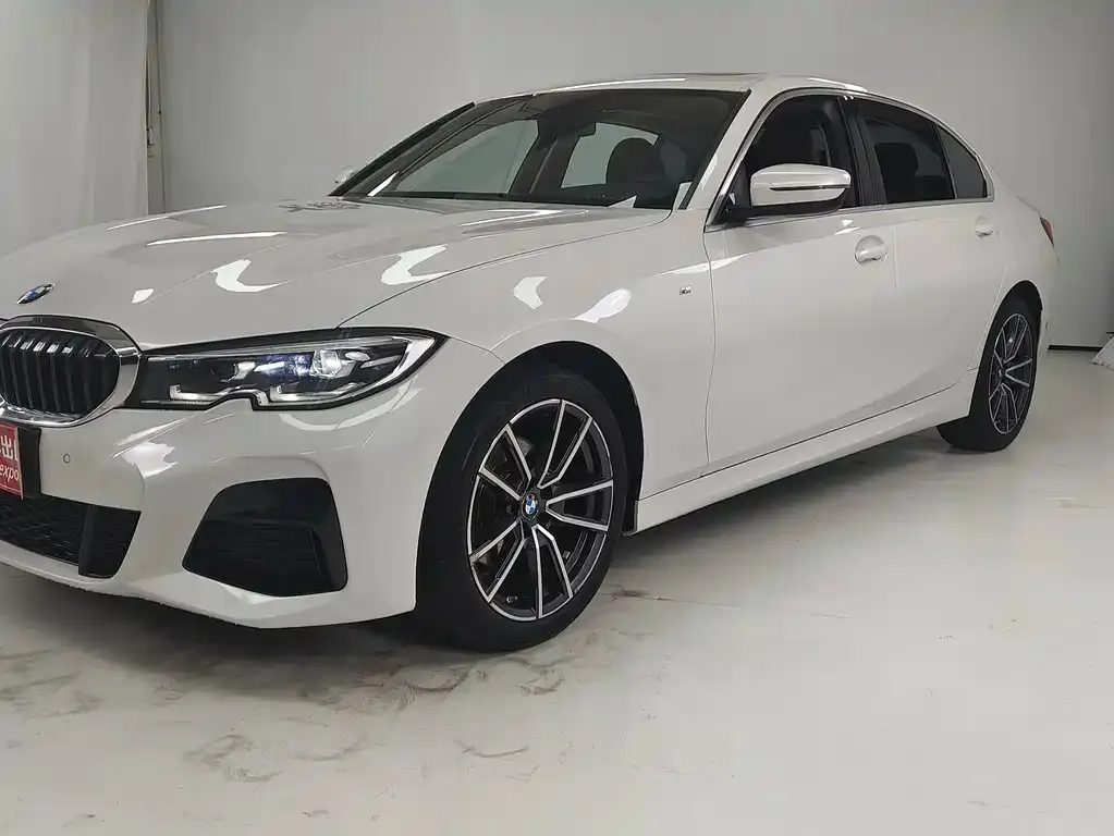 BMW 3 Series — фото 1