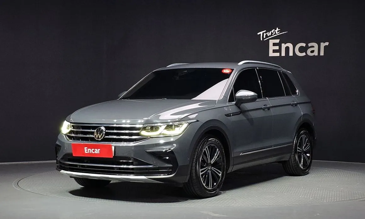 Volkswagen Tiguan — фото 1