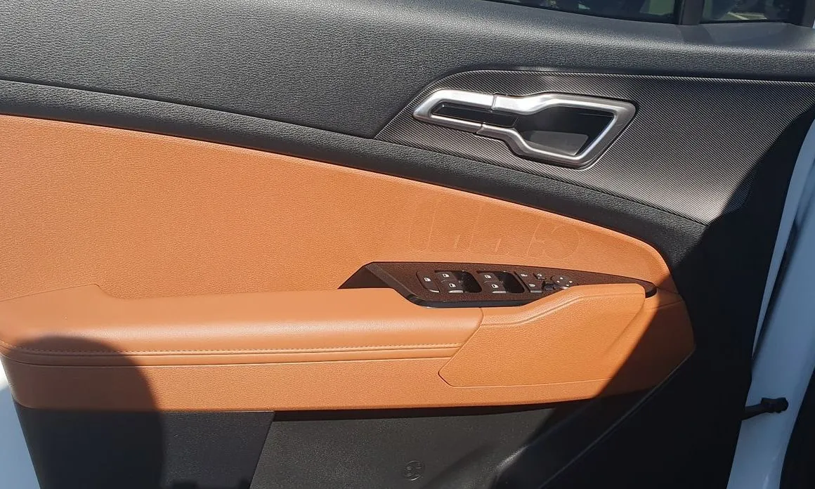 Kia Sportage — фото 10