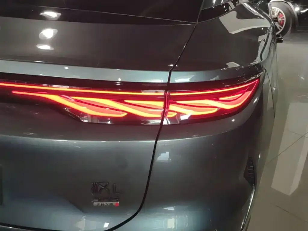 BYD Han L 2025 из CN, фото 8