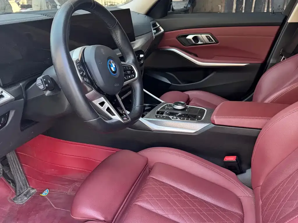 BMW i3 2025 из CN, фото 4