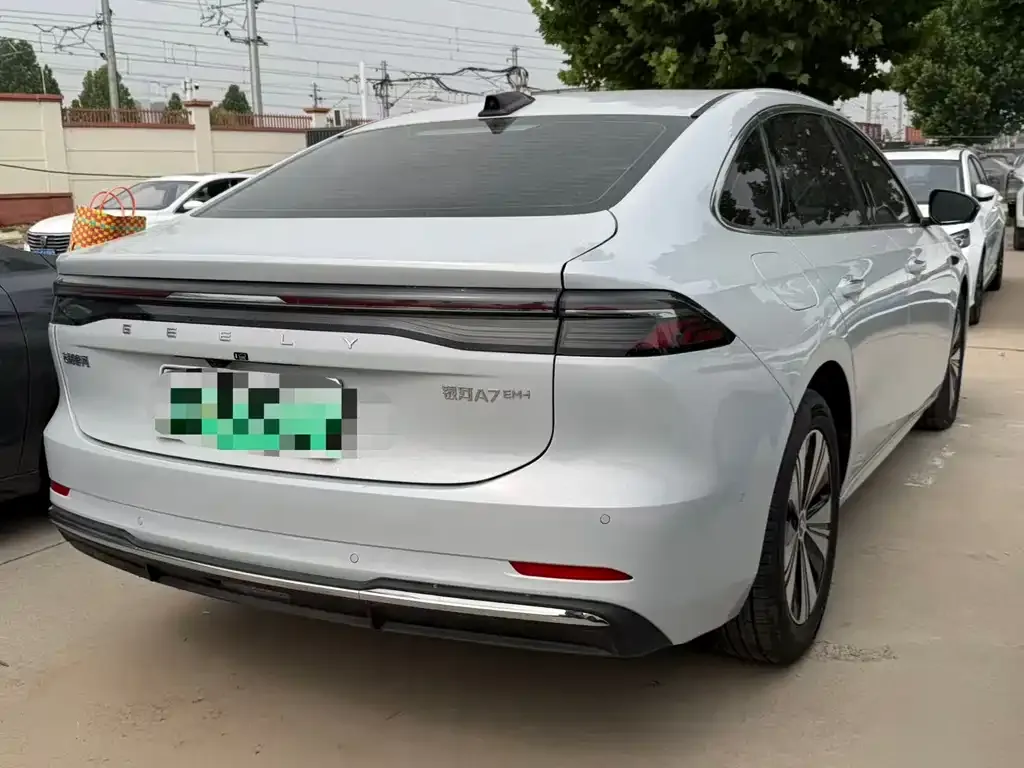 Geely 银河A7 EM 2025 из CN, фото 6