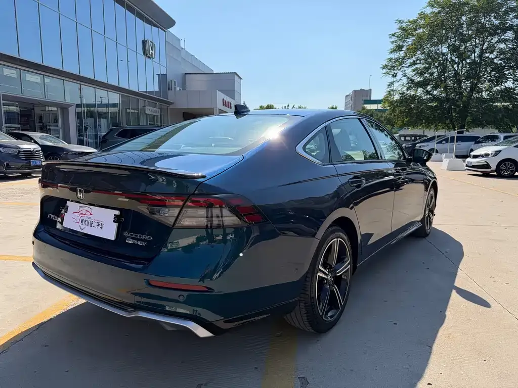 Honda Accord New Energy 2023 из CN, фото 10