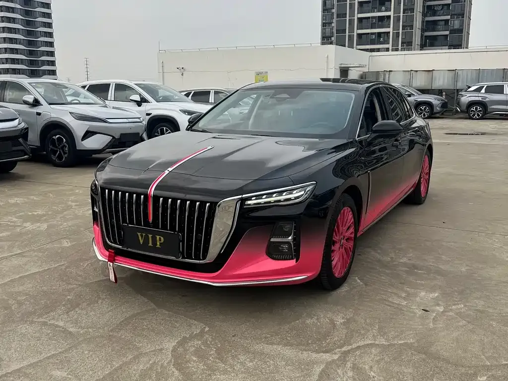 Hongqi H5 — фото 1