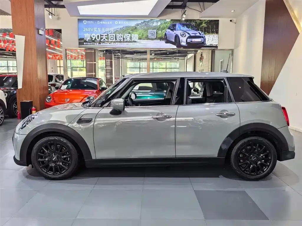 MINI Cooper (3-door) 2021 из CN, фото 4