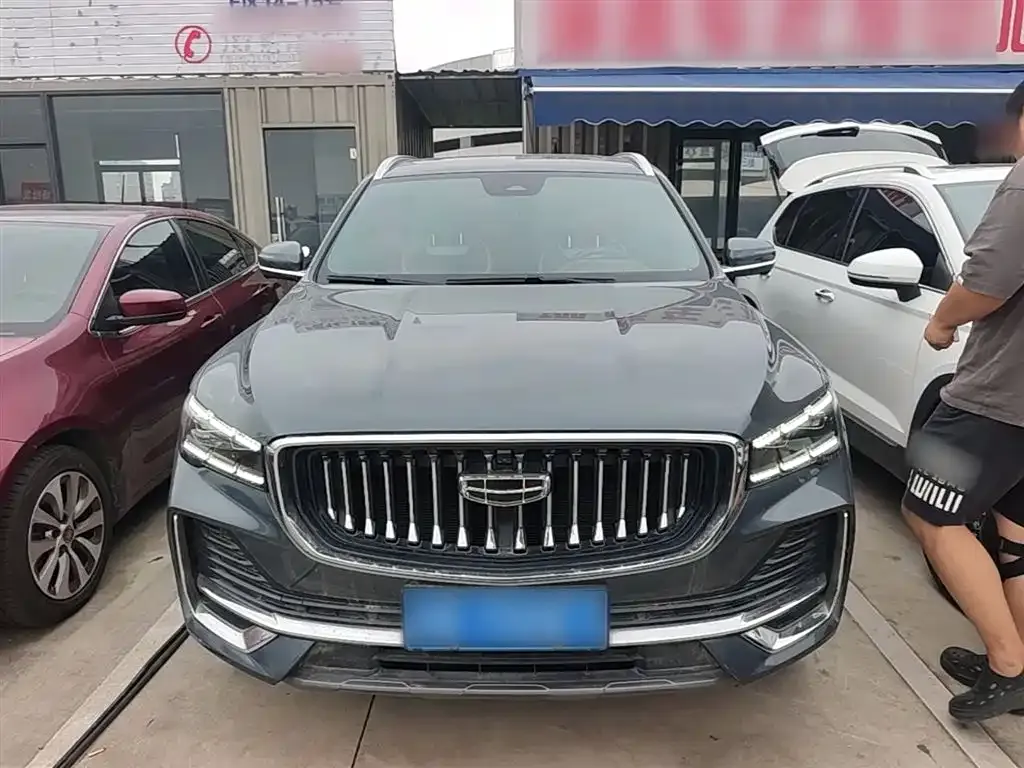 Geely Xingyue L — фото 4