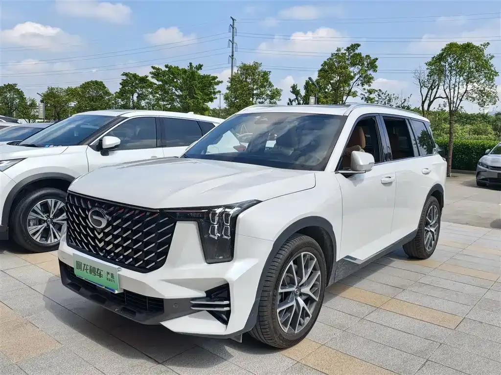 GAC Motor Trumpchi GS8 — фото 1