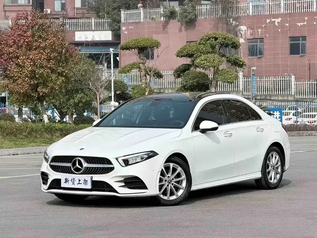 Mercedes-Benz A-Class — фото 1
