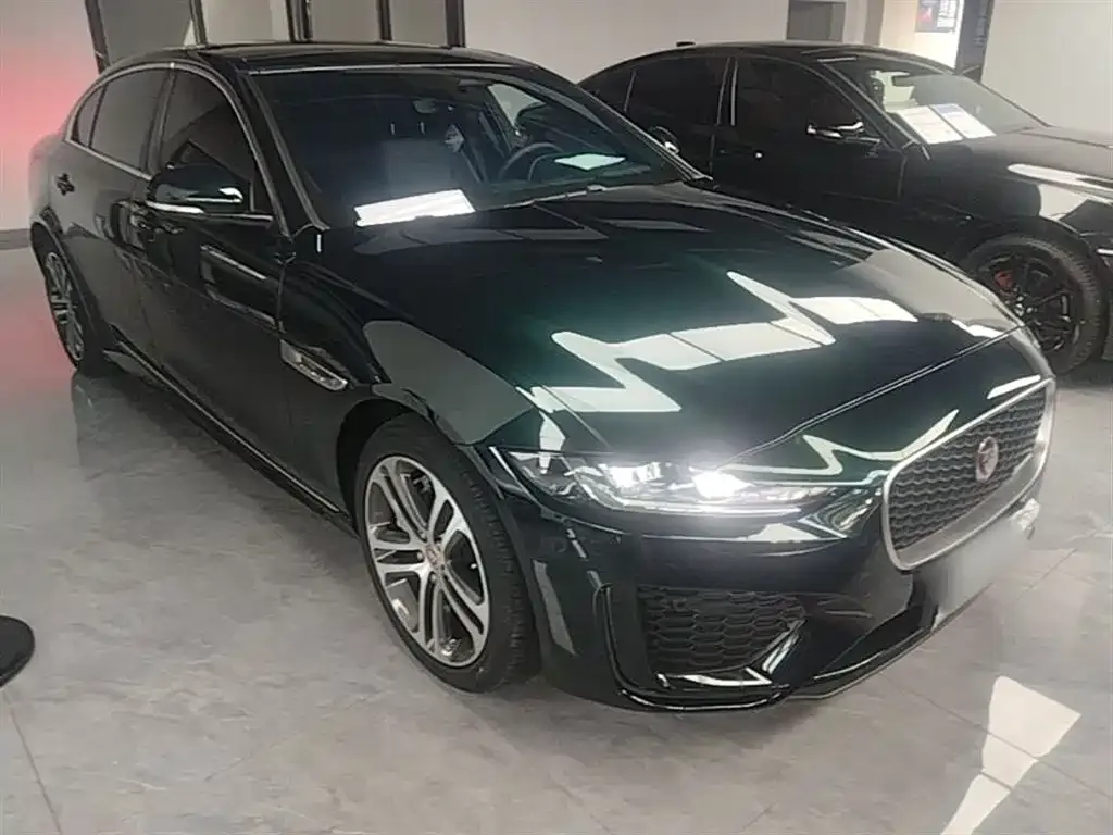 Jaguar XEL — фото 10