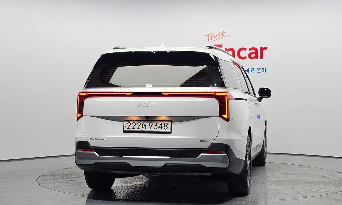 Kia Carnival 2025 из KR, фото 2