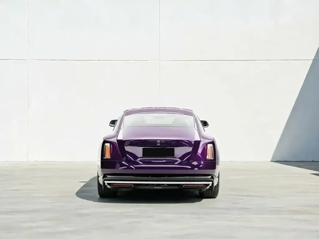 Rolls-Royce Phantom 2025 из CN, фото 3