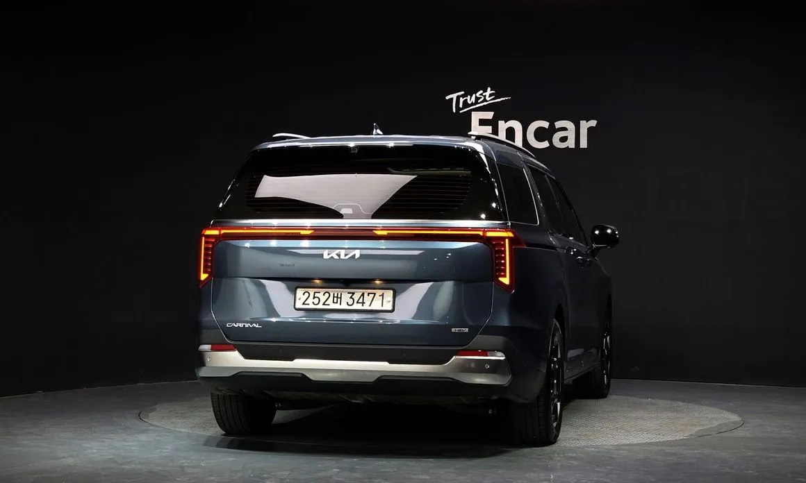 Kia Carnival 2024 из KR, фото 2