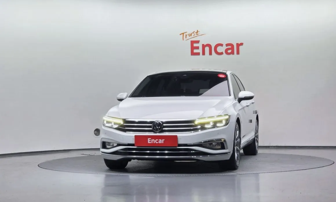 Volkswagen Passat 2021 из KR, фото 3