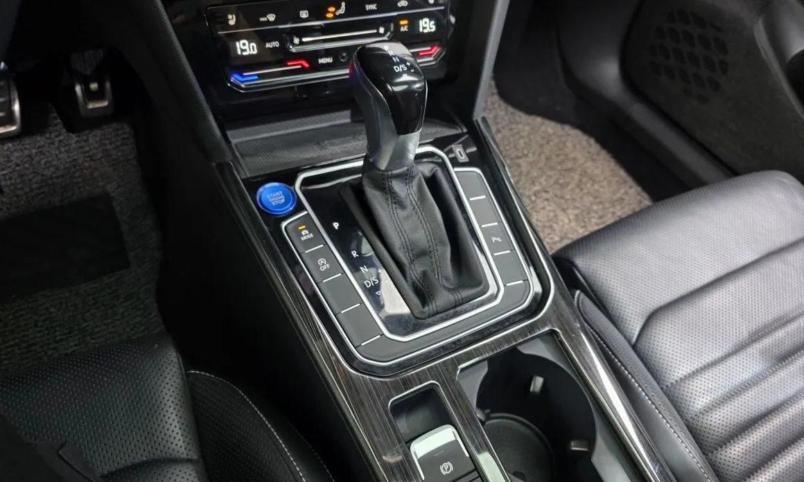 Volkswagen Passat 2021 из KR, фото 6