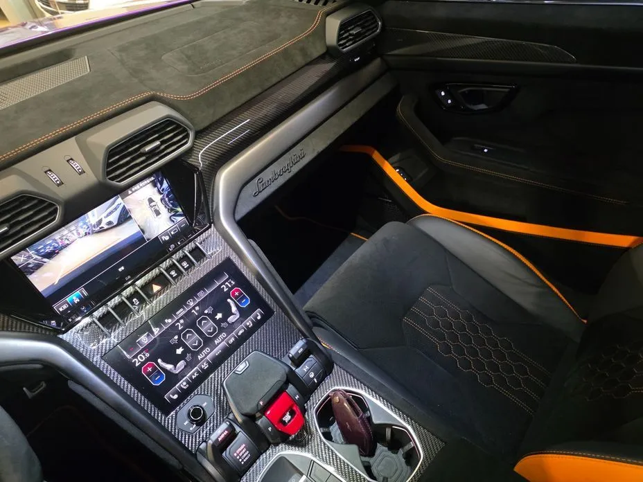 Lamborghini Urus 2023 из KR, фото 6