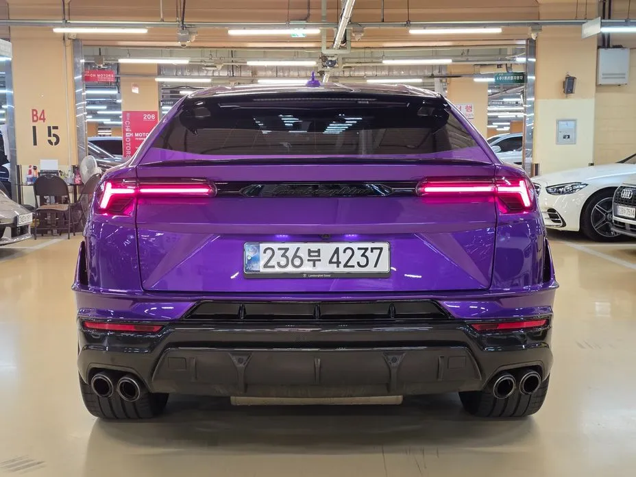 Lamborghini Urus 2023 из KR, фото 5