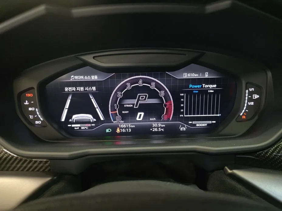 Lamborghini Urus 2023 из KR, фото 2