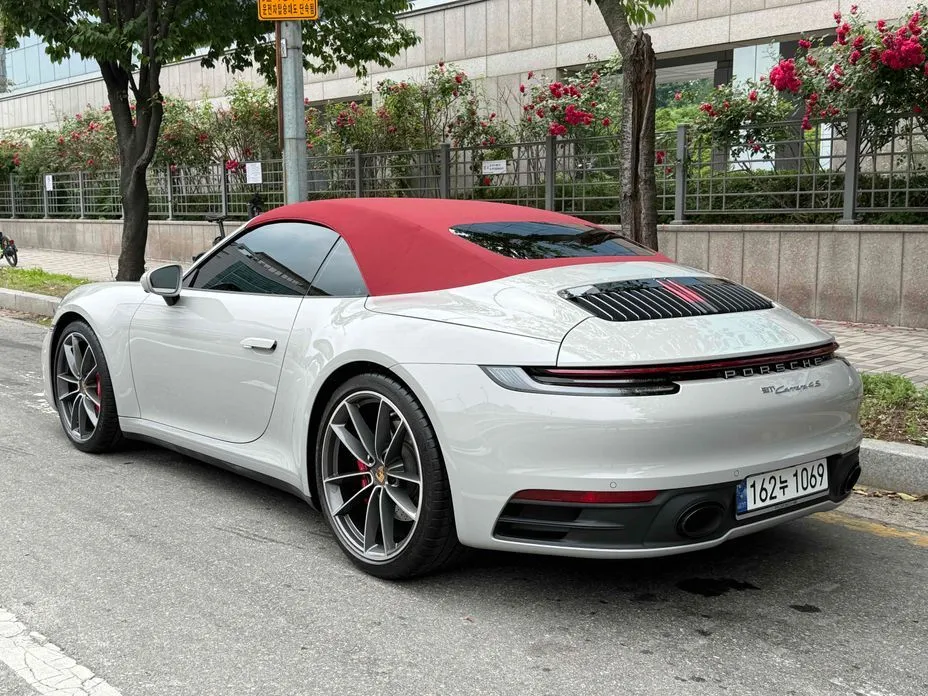 Porsche 911 2023 из KR, фото 8
