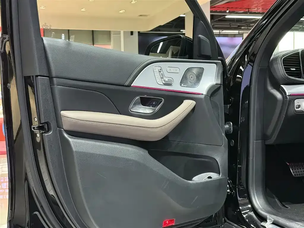 Mercedes-Benz GLE AMG — фото 10