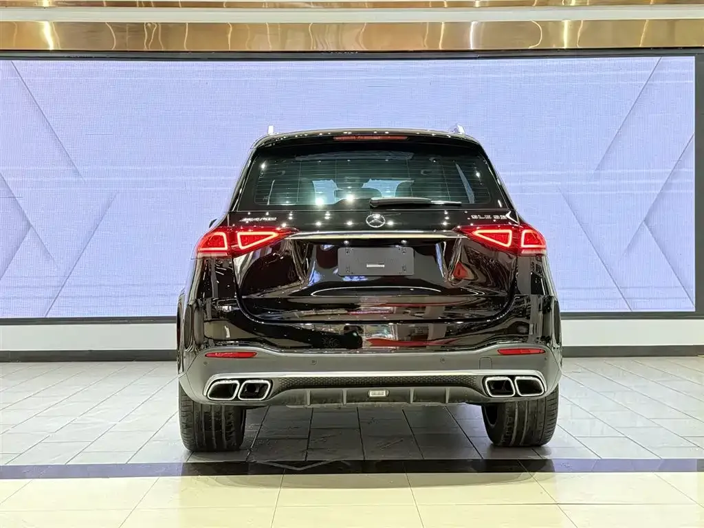 Mercedes-Benz GLE AMG — фото 7