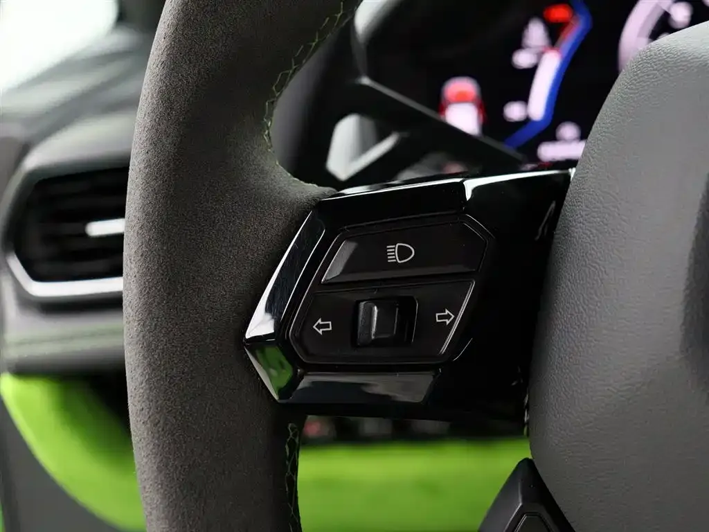 Lamborghini Huracan 2021 из CN, фото 9