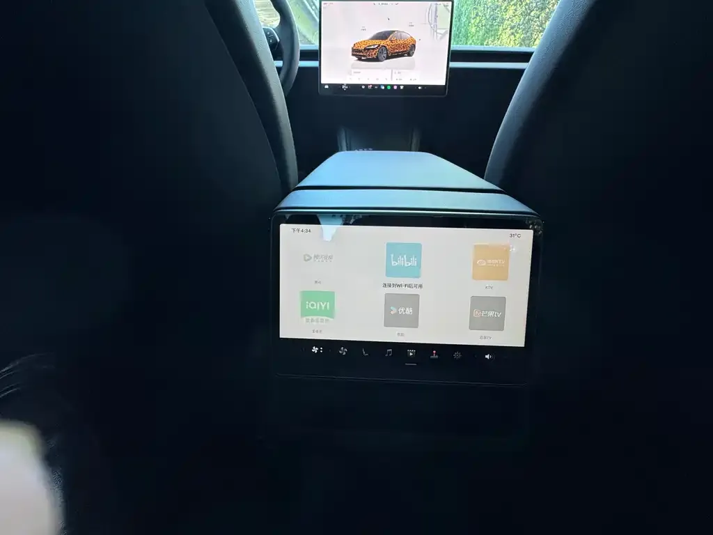 Tesla Model 3 — фото 3