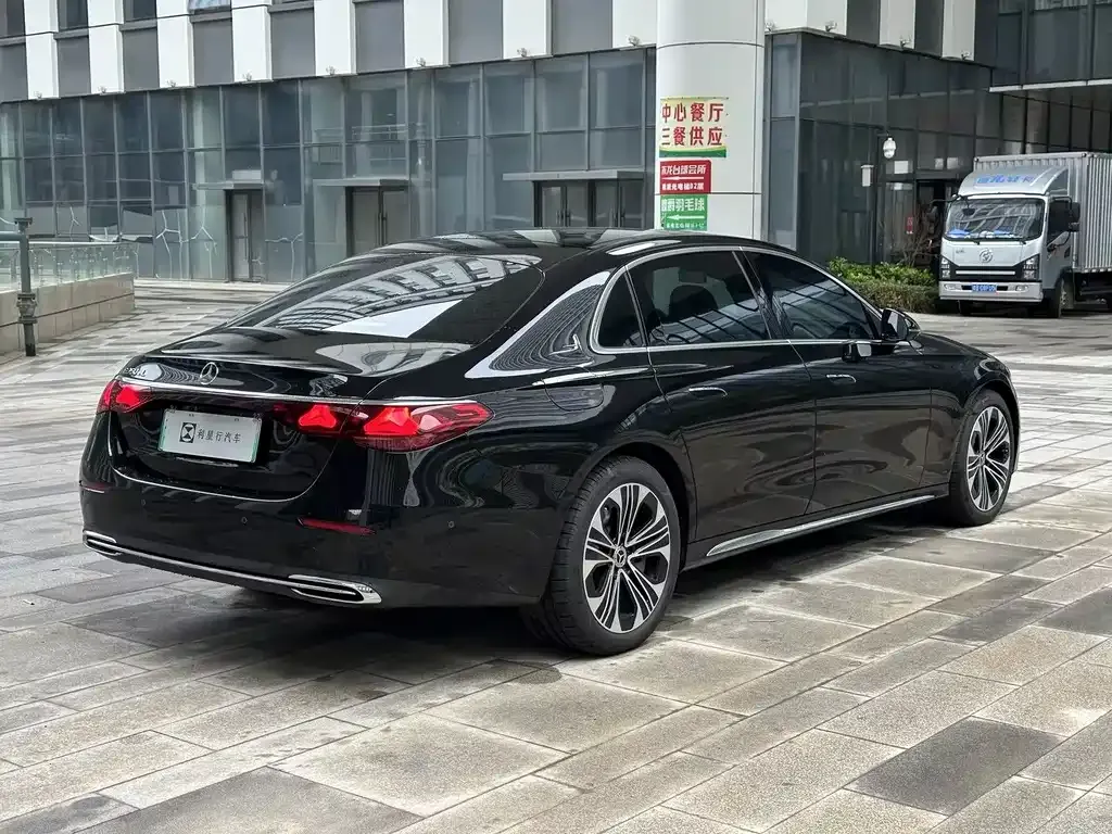 Mercedes-Benz E-Class New Energy — фото 6