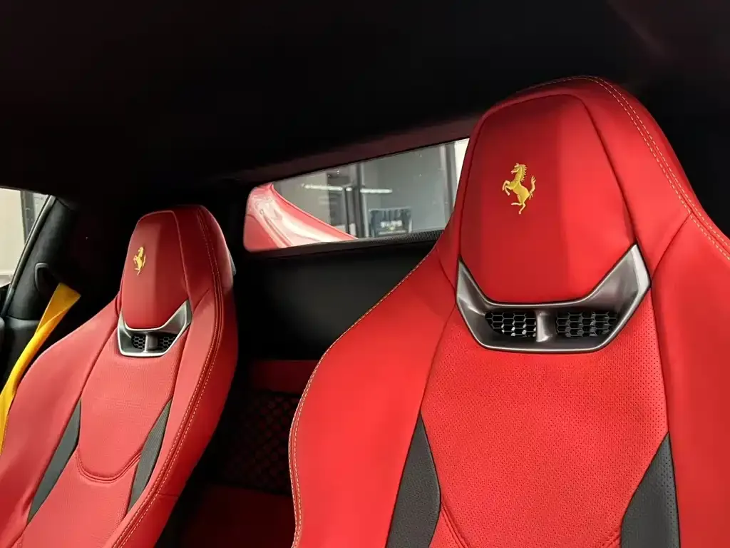 Ferrari 296 2023 из CN, фото 10