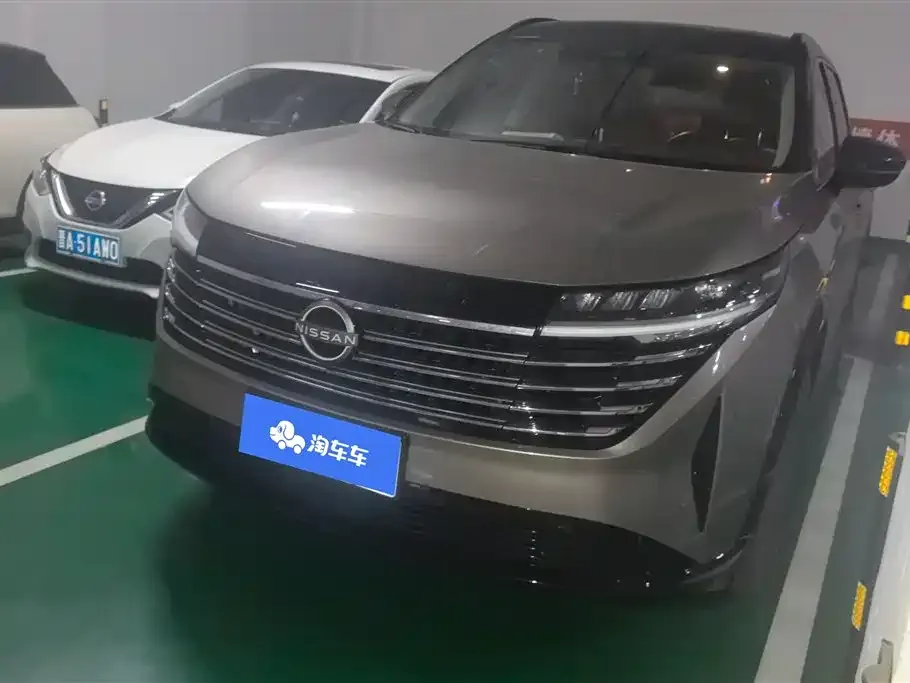 Nissan Teramont