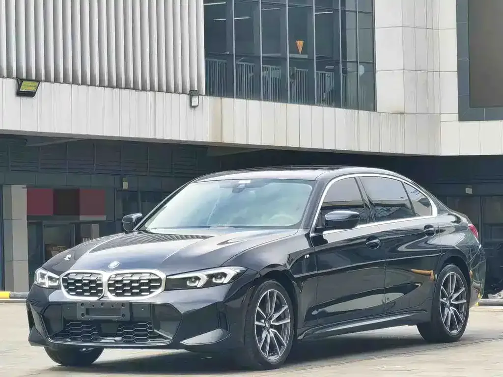 BMW 3 Series — фото 1