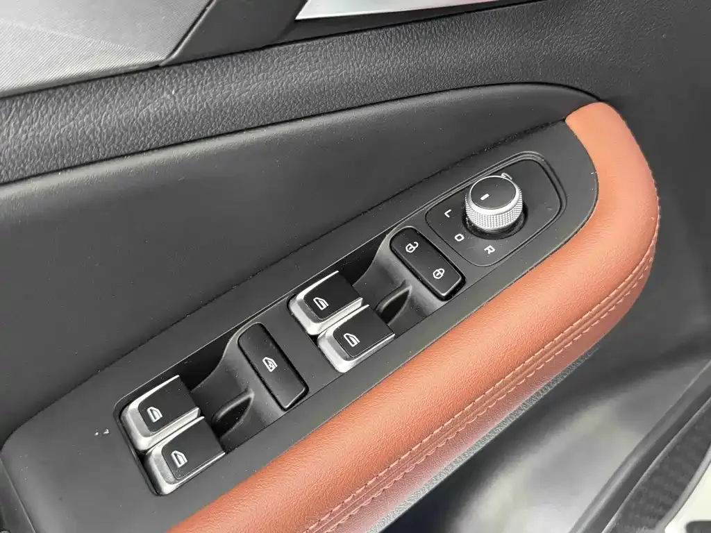 Geely Vision X6 — фото 7