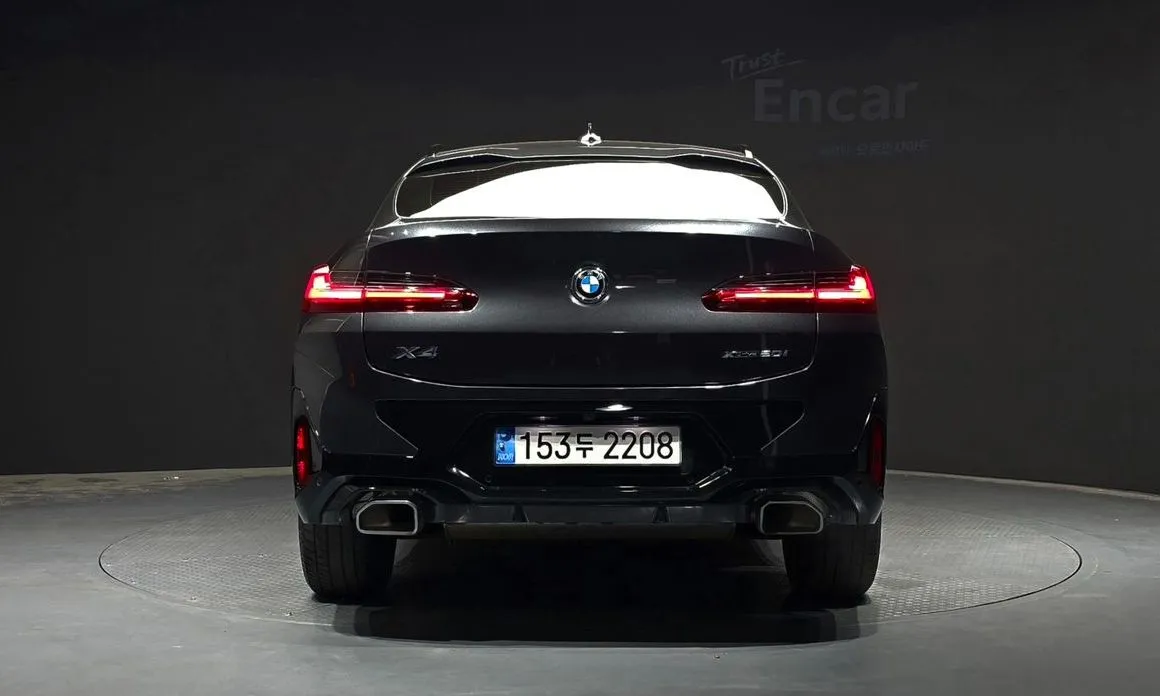BMW X4 2023 из KR, фото 4