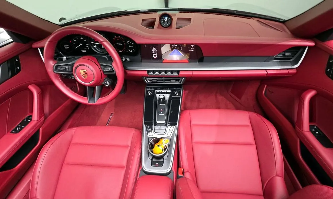 Porsche 911 2024 из KR, фото 7