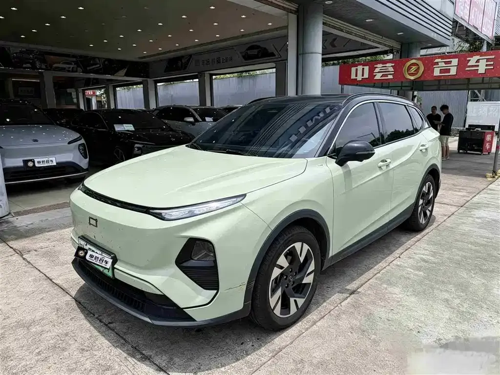 Bestune Yueyi 07