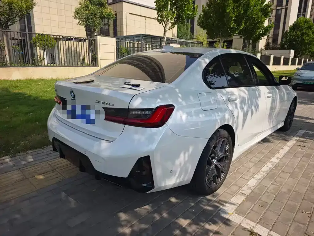 BMW 3 Series 2025 из CN, фото 4