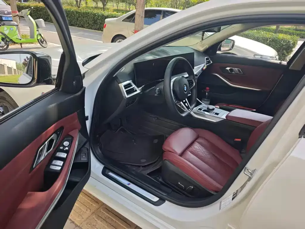 BMW 3 Series 2025 из CN, фото 5