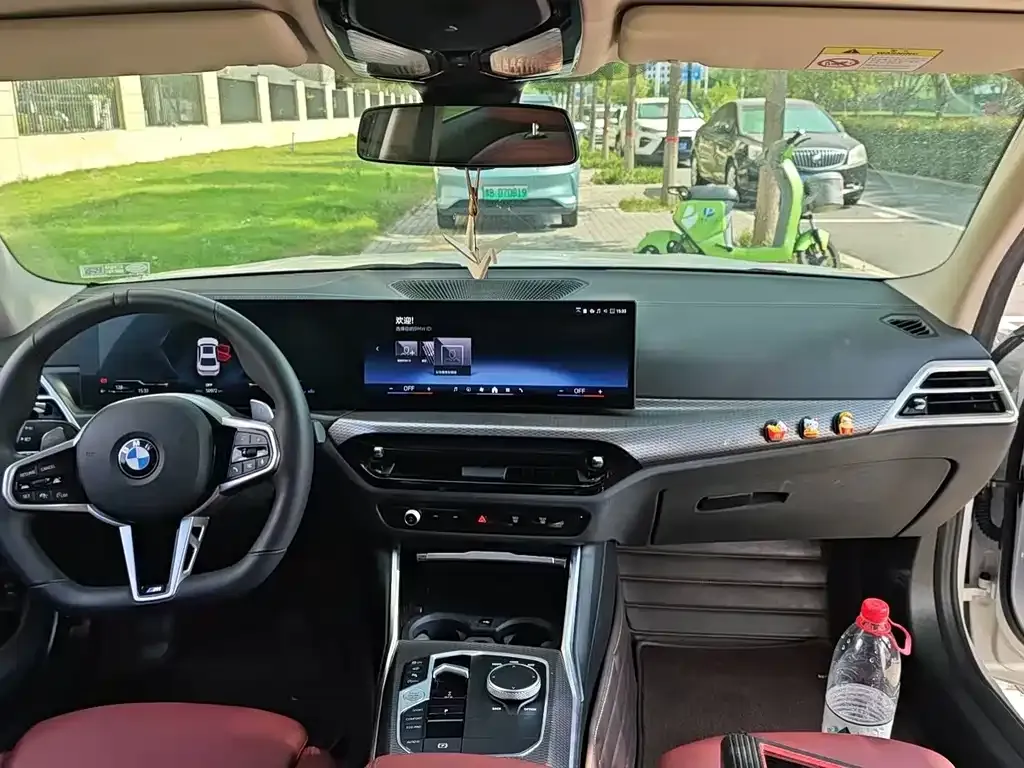 BMW 3 Series 2025 из CN, фото 8